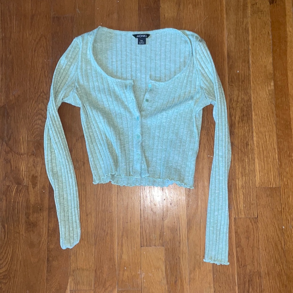 light green, xxs button up, long sleeve crop top!